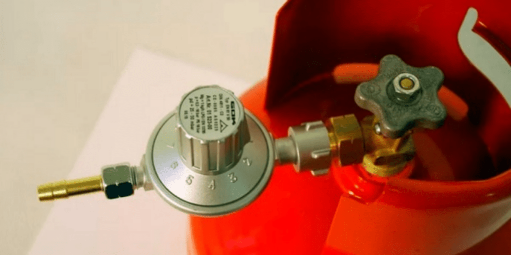 Seguridad y cuidados al instalar un cilindro